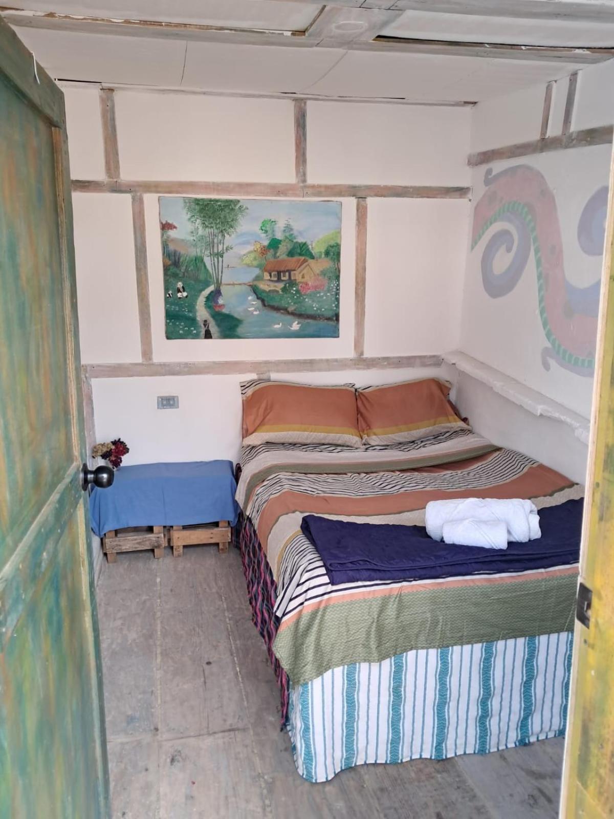 Kamazoztz Hostel And Travel Antigua Екстериор снимка